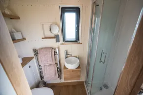 Shepherds Hut & Swedish Sauna -  Countryside View - Image 4