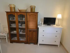 Holiday Home Near the Beaches - Image 3