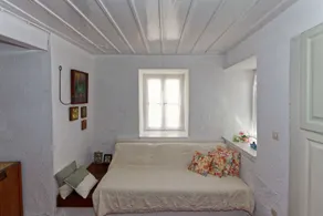 To Spitaki 2-Bedroom - Image 3