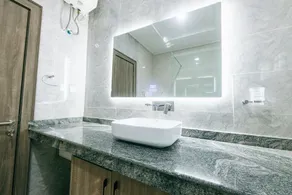 5Blu Residence - Image 2