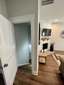 Spring Village Luxury End Rowhouse - Image 3