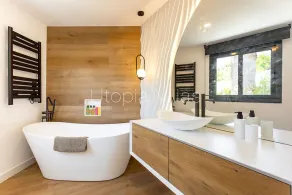 Splendida villa con 4 camere con piscina privata - Image 2