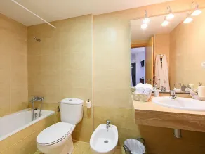 Appartement adapté aux familles avec piscine et terrasse | Plage à proximité - Image 2