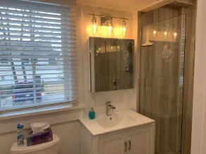 Beautiful 1 BR Condo 1 block from Commercial Street - Image 2