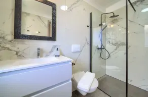 Holiday house Fra&La with private pool - Image 2