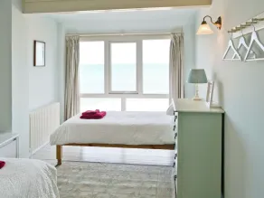 4 bedroom accommodation in Sheringham - Image 5