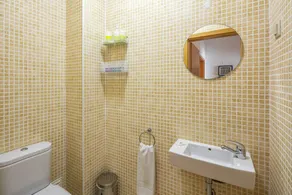 Meia Praia 1 bed Apt Sleeps 4, 10 Minute walk from Meia Praia Beach & Marina. - Image 3