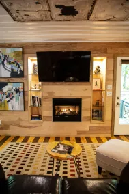 Honeymoon Loft Cabin - Soaking Tub & Fireplace - Walk to Mentone - Image 2