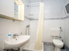 Agréable appartement pour 5 personnes avec piscine, climatisation, TV, terrasse et animaux admis - Image 2