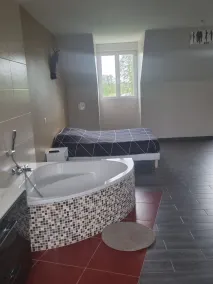 Villa with private pool and jacuzzi, lovely view - Image 3