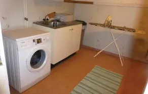 Mysigt hem i Flen med bastu - Image 3