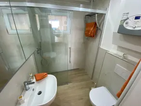 Barbara apartment with lake view in Ghiffa - Image 3