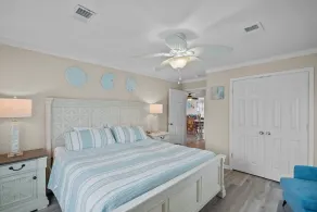 Heart of Oak Island/2nd Row Ocean Vew - 3 Bedrooms - Image 5