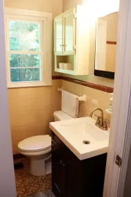 Bring your big family of 10 here! North Macon quite location - Image 5