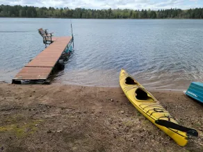 Log Home on Leader Lake- Quiet and Beautiful Sand Bottom Lake, Swim Fish Paddle - Image 5