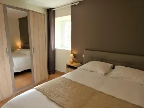 A noust - Image 5