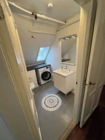 Classic Brown Stone Apartment - Image 3