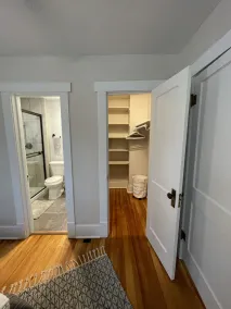 Cozy Downtown Home 🏘 - Image 3