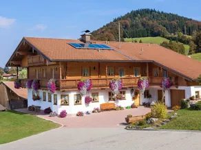 Ferienwohnung Nr. 2 \"Untersberg\" für 2-4 Personen - Image 4