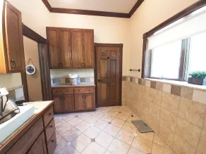 Private White River Estate on 214 acres. ATV/hiking trails. Pets stay free - Image 5