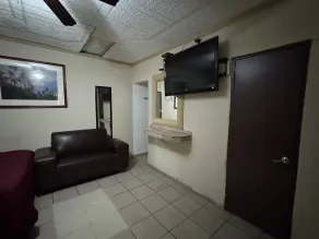 Hotel Suiza - Image 4