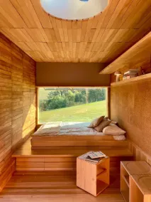 Tiny house with a view!\nA cosy place to stay while exploring East Gippsland - Image 3