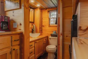 Pondside TinyHome near Grayson Highlands FEES INCL - Image 4