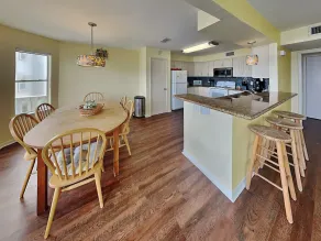Whispering Sands Beachfront - Image 4