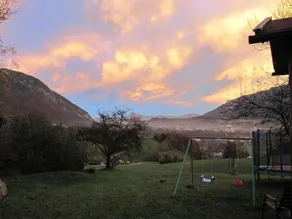 Lejlighed med balkon til 1 - 2 personer med en vidunderlig udsigt over dalen - Image 2