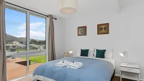 The Blue House - Image 4