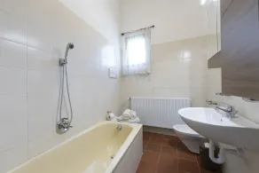Charming La Gelosia Few Min From Lake: 2BR Monvalle Apartment - Happy Rentals - Image 3