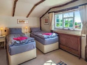 Alojamiento de 2 habitaciones en Halesworth - Image 5