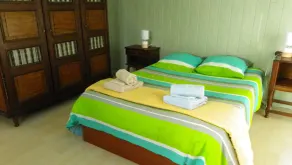 Lovely house with beautiful garden, close to town center. No Linky + filter. - Image 4