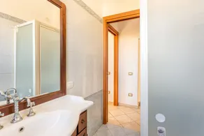 Casa vacanze 'Enza's Petite Maison' con Wi-Fi - Image 4