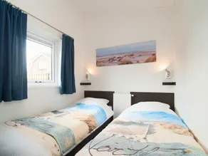 Cozy Beachside Base With Dual Terraces - Image 3