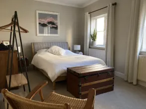 Stylish, cozy 1-bed flat, 2 minutes walk from Victoria Park - Image 3