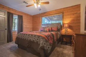 Cabin G at Safe Harbor Brady Mountain on Lake Ouachita! - Image 3