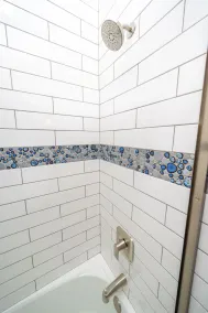 \"Open NOW!\" Newly Remodeled Luxury Condo. Centrally located. - Image 3