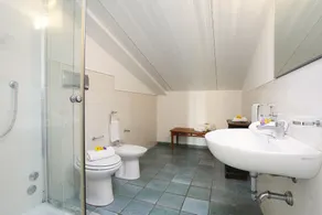 Penthouse avec terrasse face à la mer pour 8 personnes, au centre, internet wifi illimité - Image 2
