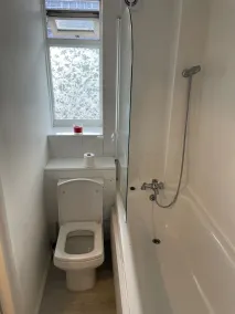 One bedroom flat near Vauxhall station London - Image 3