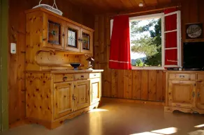 Vacation apartment in peaceful farm with garden - Image 2