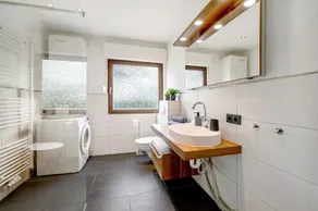 Eifel Resort Holiday Home with Garden, Sauna, Hot Tub, Terrace and Wi-Fi - Image 2