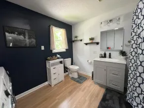Bluebird Liberty Cottage - Image 3