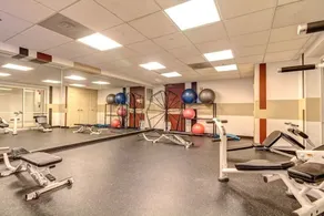 2 BR Fully Furnished Apartment at Penn Quarters - Surrounded by Best Restaurants in Town - Image 3