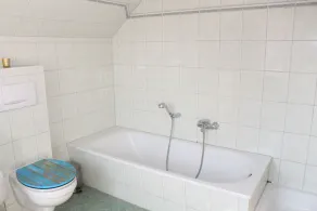 200 m vom Yachthafen Entfernt Ansprechendes 5 Zi. Ferienhaus mit 3 Schlafzimmern - Image 4