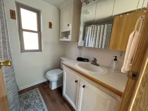 Ocean Front Cabin 15 with Jacuzzi & Sensational Views (Private Beach Owned by White Rock Resort) - Image 2