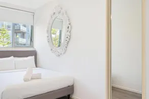 Oceanfront Serenity At Main Beach - Image 5