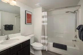 6L Top Floor RedCliff Condo, Pool & Hot Tub - Image 4