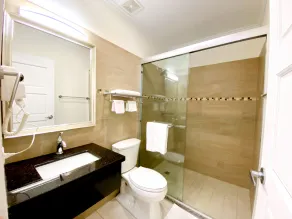 Della Condo in Arena Eagle Beach Aruba - Image 3