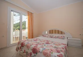 Afrodite Villa - Image 4